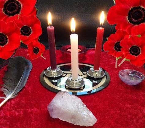 The Role of Wiccan Remembrance Verses in Celebrating Life and Death